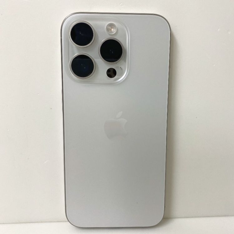 �ڼ��ߤʤߡۢ�SB���Хåƥ꡼85% iPhone15 Pro 256GB �ۥ磻�ȥ����˥���