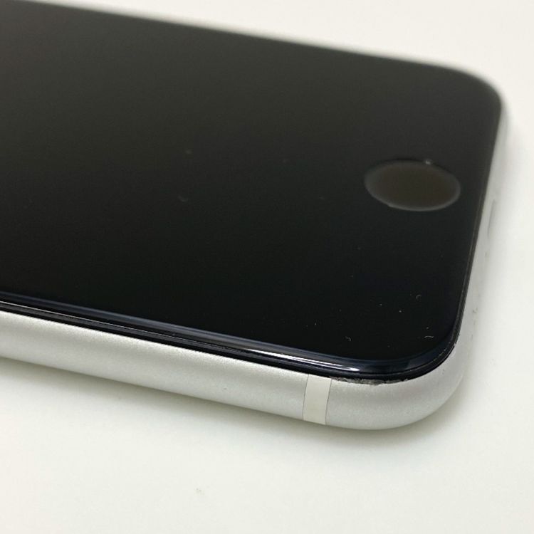 �ڼ��ߤʤߡۥХåƥ꡼77% iPhone SE ��2���� 64GB