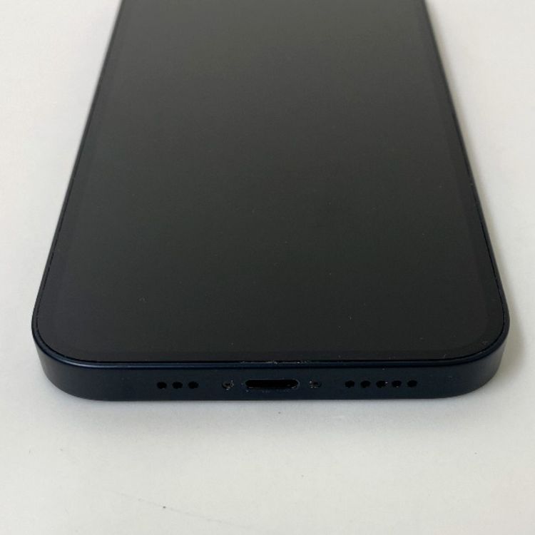 �ڼ��ߤʤߡۢ�SIM�ե꡼���Хåƥ꡼87% iPhone13 128GB