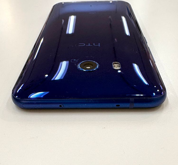 ڽŹݺѡHTC U11 HTV33 ե֥롼 64GB