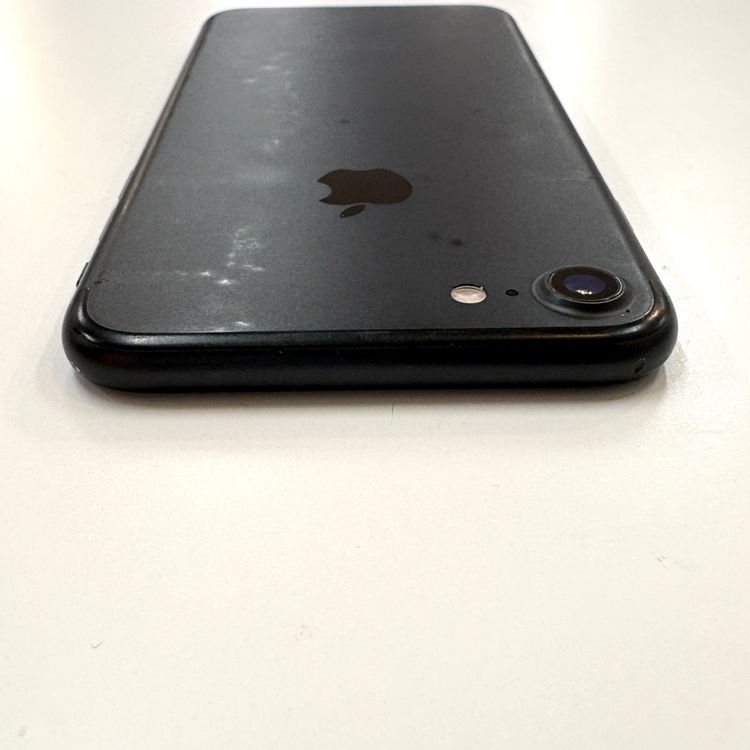 �ڽ���Ź�����ѡ�iPhone7 128GB �֥�å� �Хåƥ꡼��������100%