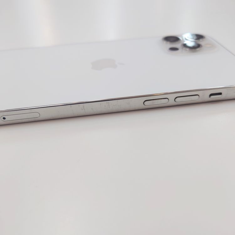 �ڽ���Ź�����ѡ�iPhone12Pro 256GB ����С� �Хåƥ꡼��������100%