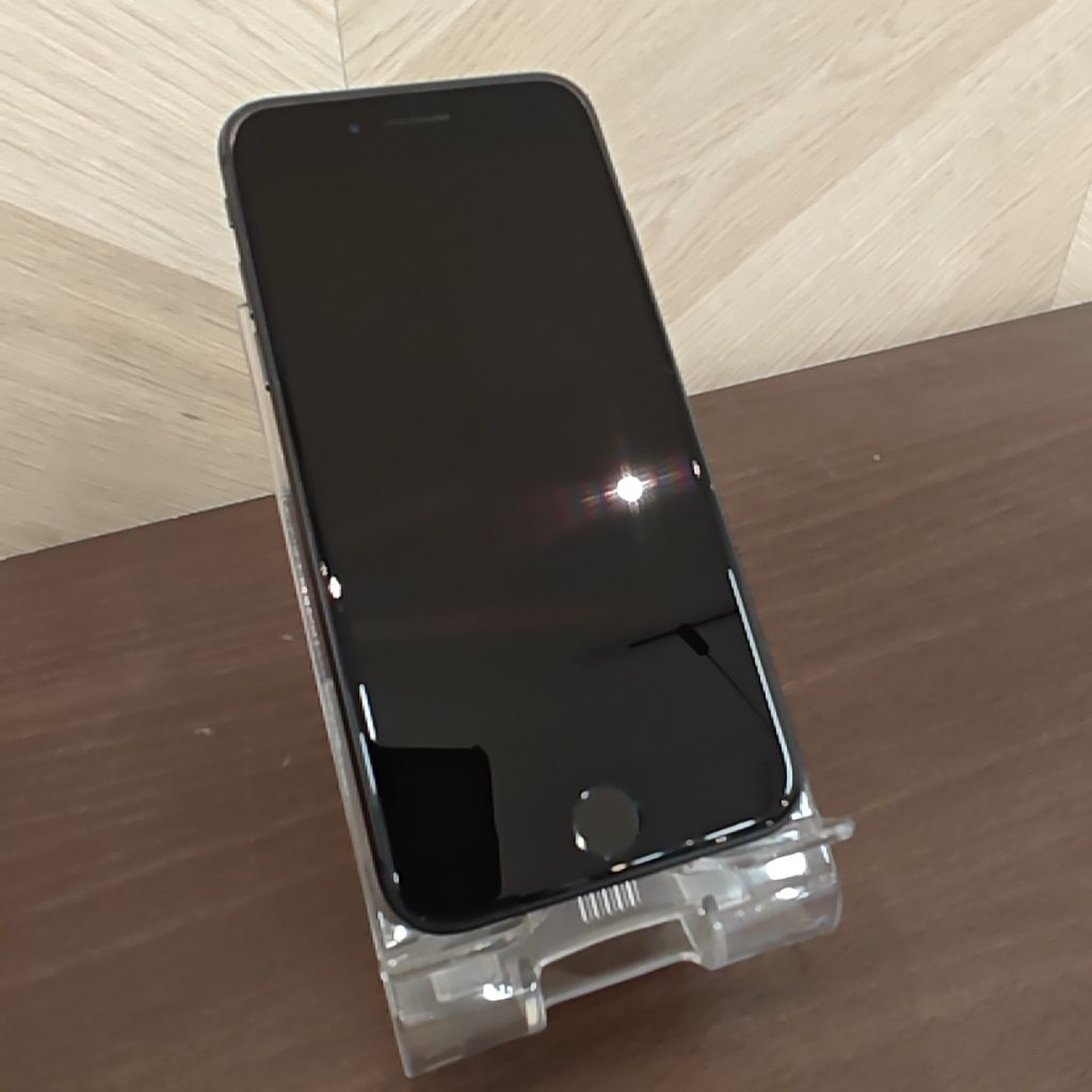 ムスビー｜【修理店整備済】iPhone8 64GB ブラック SIMロック解除済 