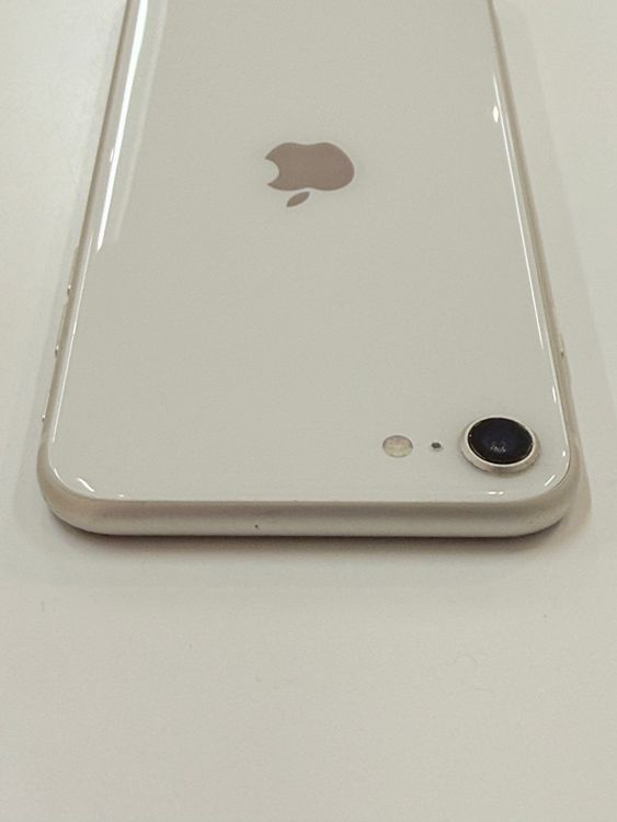 �ڽ���Ź�����ѡ�iPhoneSE�軰���� 64GB �������饤�� �Хåƥ꡼����100%