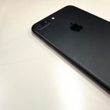 �ڽ���Ź�����ѡ�iPhone7Plus 256GB �֥�å� �Хåƥ꡼��������100%