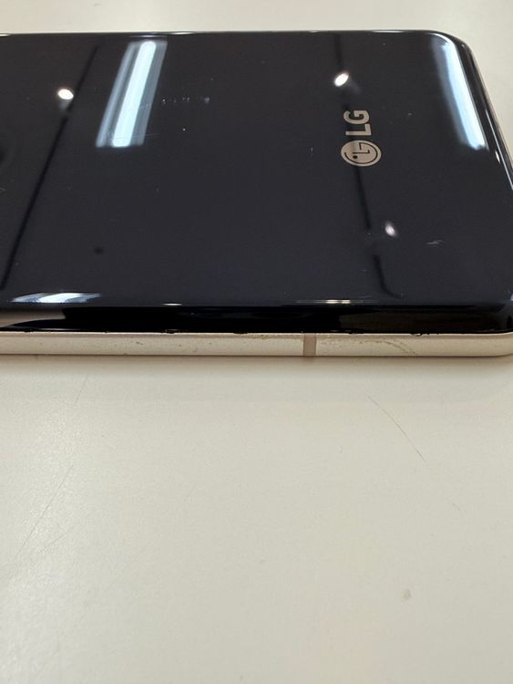 �ڽ���Ź�����ѡ�LG V60 ThinQ 5G 128GB �֥롼