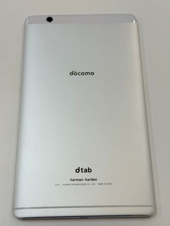 �ڽ���Ź���ݺѡ� dtab Compact d-01J 16GB ����С�