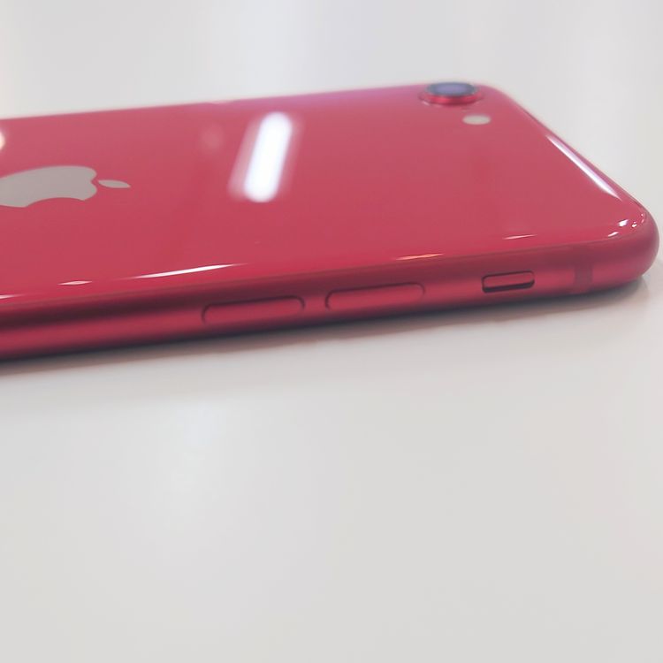 �ڽ���Ź���ݺѡ�iPhoneSE2 128GB ��å� �Хåƥ꡼��������100%
