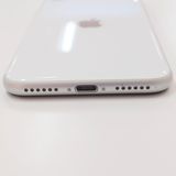 �ڽ���Ź�����ѡ�iPhoneSE2 64GB �ۥ磻�� �Хåƥ꡼��������100%