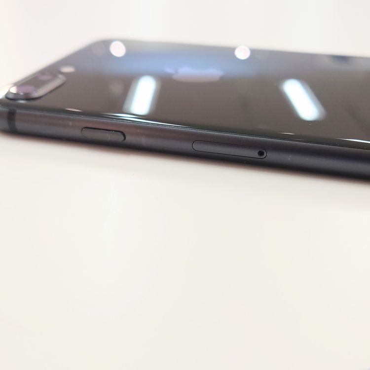 �ڽ���Ź�����ѡ�iPhone8 Plus 64GB  �Хåƥ꡼��������100%