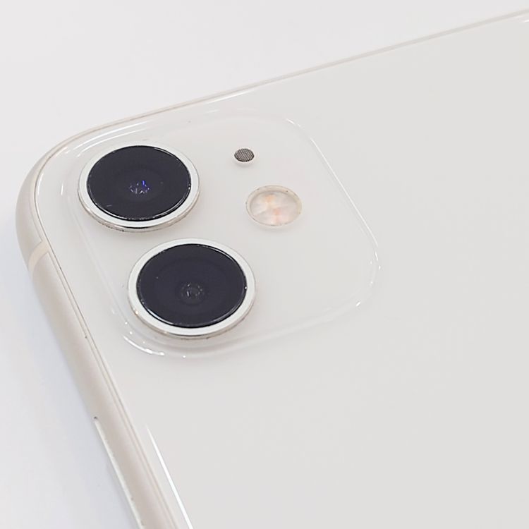 �ڽ���Ź�����ѡ�iPhone11 128GB �Хåƥ꡼�򴹺�