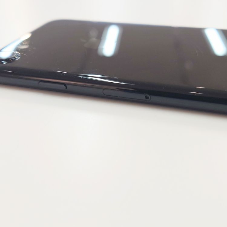 �ڽ���Ź���ݺѡ�iPhone7 256GB �֥�å�