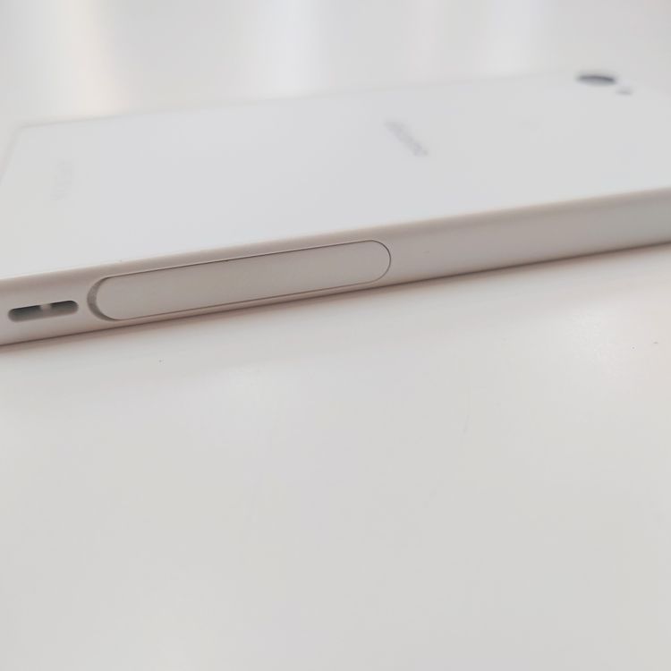 �ڽ���Ź���ݺѡ�Xperia Z5 Compact 32GB �ۥ磻��