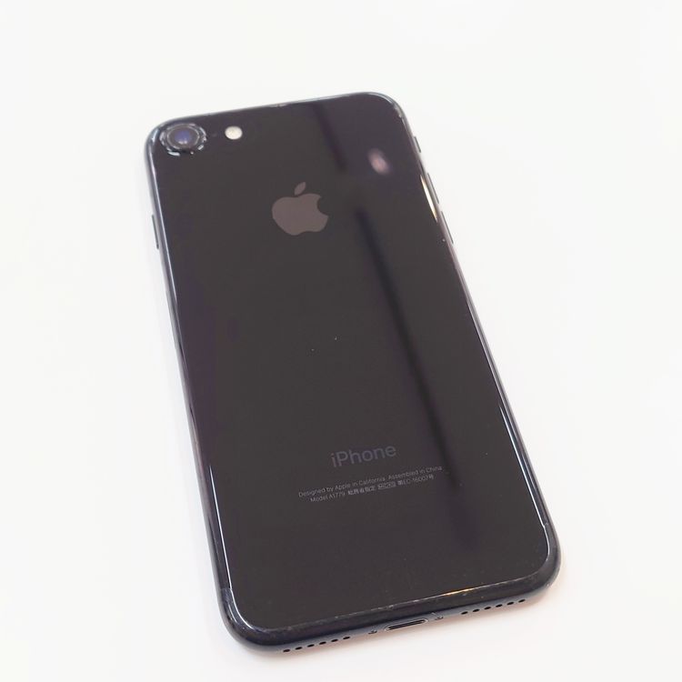 ڽŹѡiPhone7 128GB ֥å Хåƥ꡼100%