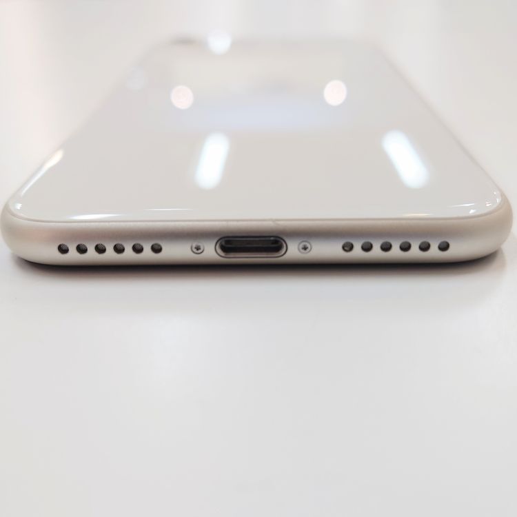 �ڽ���Ź���ݺѡ�iPhoneSE3 64GB �������饤�� �Хåƥ꡼91%