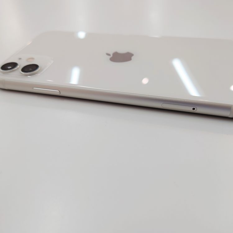 �ڽ���Ź�����ѡ�iPhone11 64GB �Хåƥ꡼��������100%