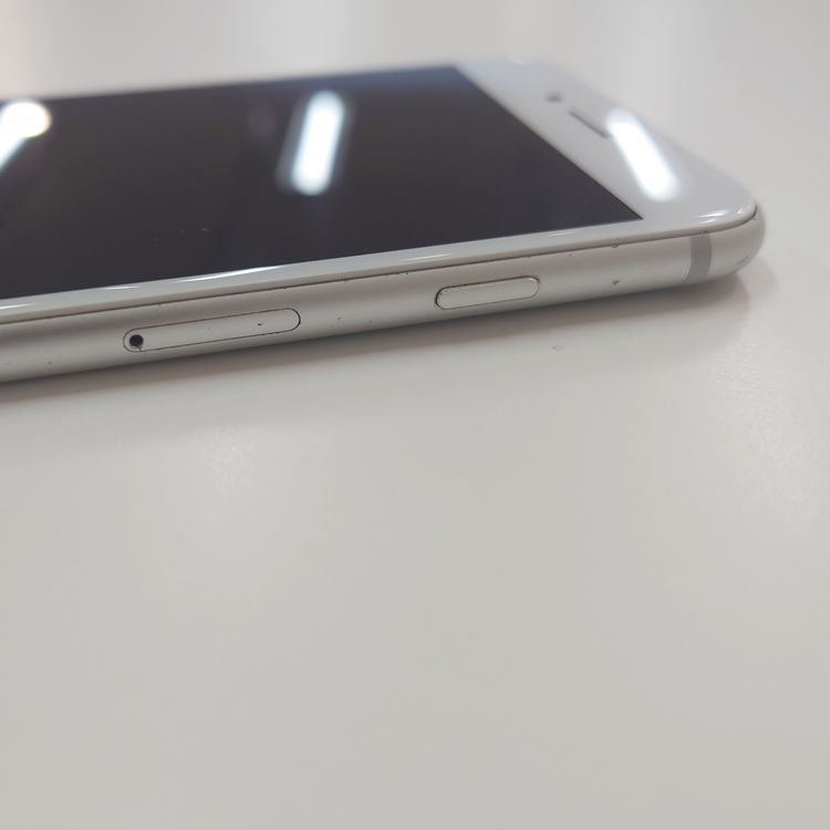 ڽŹѡiPhone7 32GB С Хåƥ꡼100%