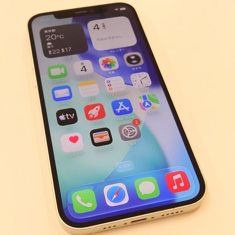 �ڽ���Ź�����ѡ�iPhone12 128GB �ۥ磻�� �Хåƥ꡼�򴹺Ѥ�