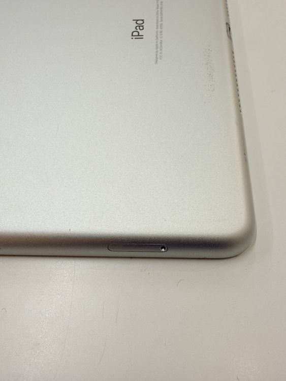 �ڽ���Ź���ݺѡ�iPad ��ϻ���� 32GB