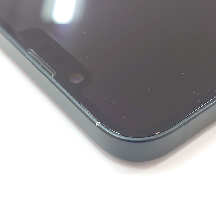 �ڽ���Ź���ݺѡ�iPhone16e 256GB �֥�å�