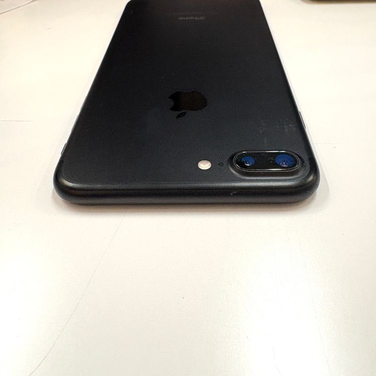 �ڽ���Ź�����ѡ�iPhone7Plus 256GB �֥�å� �Хåƥ꡼��������100%