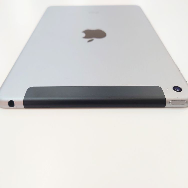 �ڽ���Ź���ݺѡ�iPadmini4 128GB ���ڡ������쥤