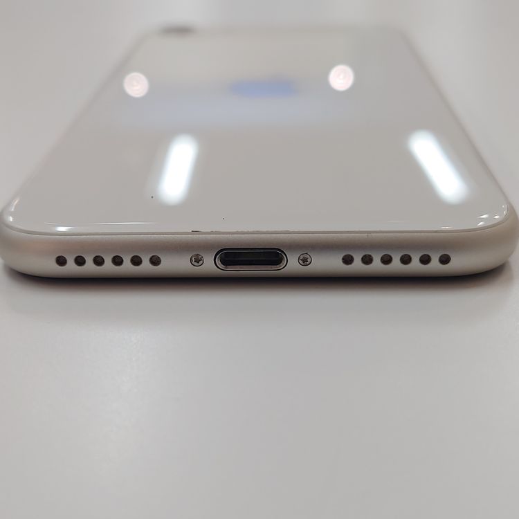 ڽŹѡiPhoneSE3 256GB ۥ磻 Хåƥ꡼򴹺Ѥ