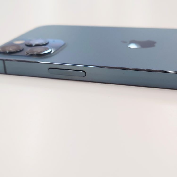 �ڽ���Ź�����ѡ�iPhone12Pro 128GB �Хåƥ꡼��������100%
