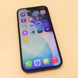 �ڽ���Ź���ݺѡ�iPhone16e 256GB �֥�å�