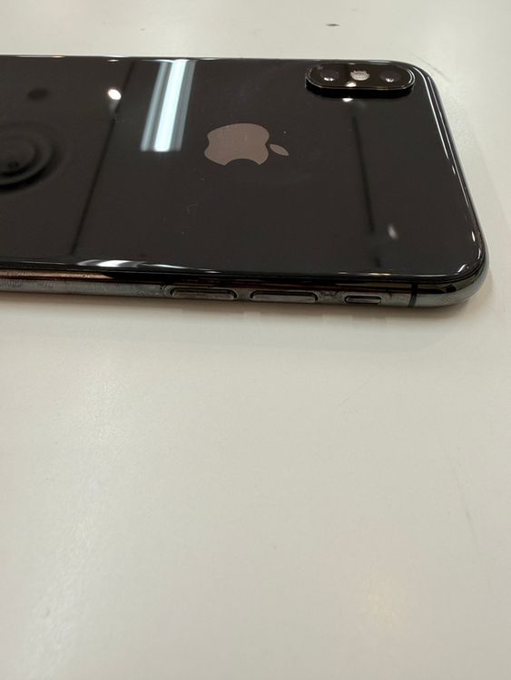 �ڽ���Ź�����ѡ�iPhoneXS 64GB ���ڡ������쥤