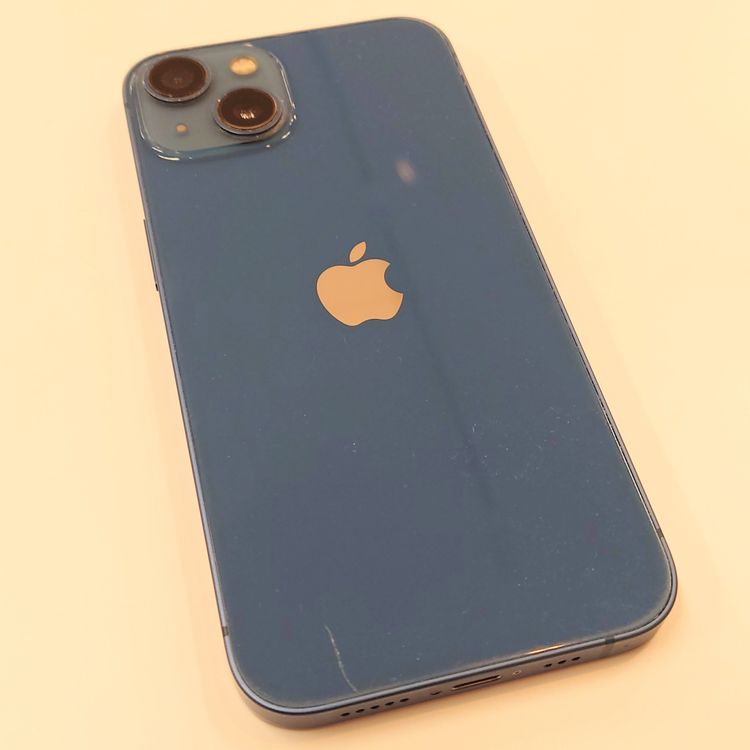 �ڽ���Ź�����ѡ�iPhone13 128GB �֥롼 �Хåƥ꡼��������100%