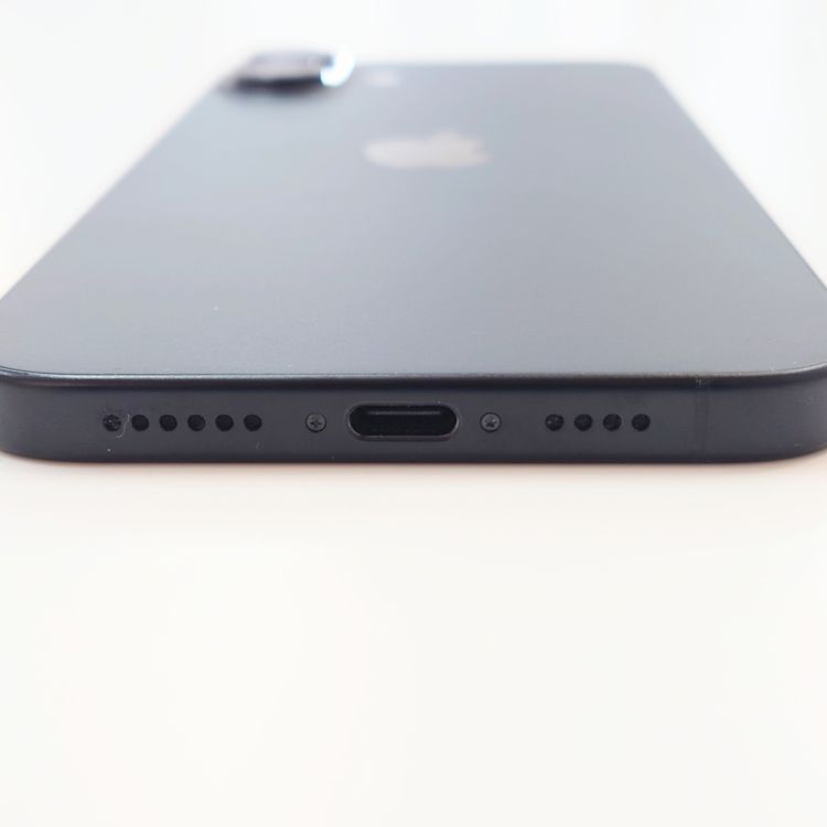 �ڽ���Ź���ݺѡ�iPhone16Plus 128GB �֥�å�