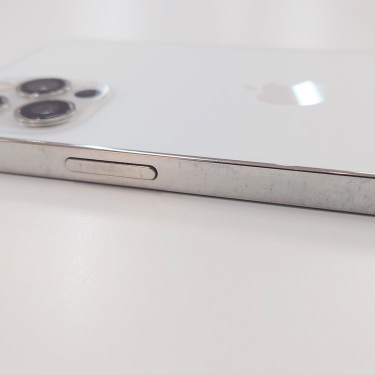 �ڽ���Ź�����ѡ�iPhone12Pro 256GB ����С� �Хåƥ꡼��������100%