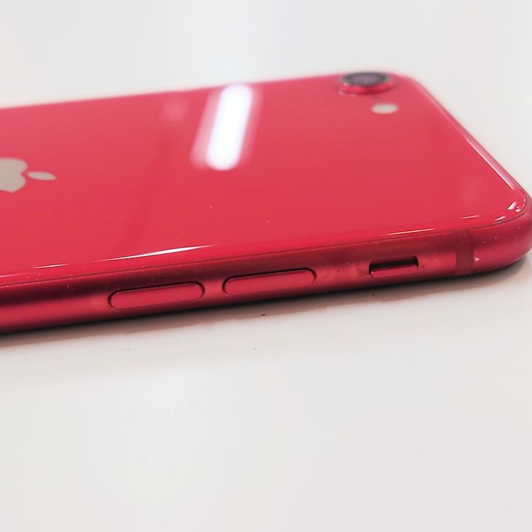 �ڽ���Ź�����ѡ�iPhoneSE2 64GB ��å� �Хåƥ꡼��������100%