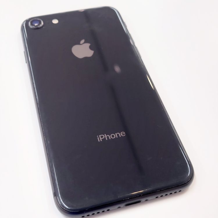 �ڽ���Ź�����ѡ�iPhone8 64GB �Хåƥ꡼��������100%
