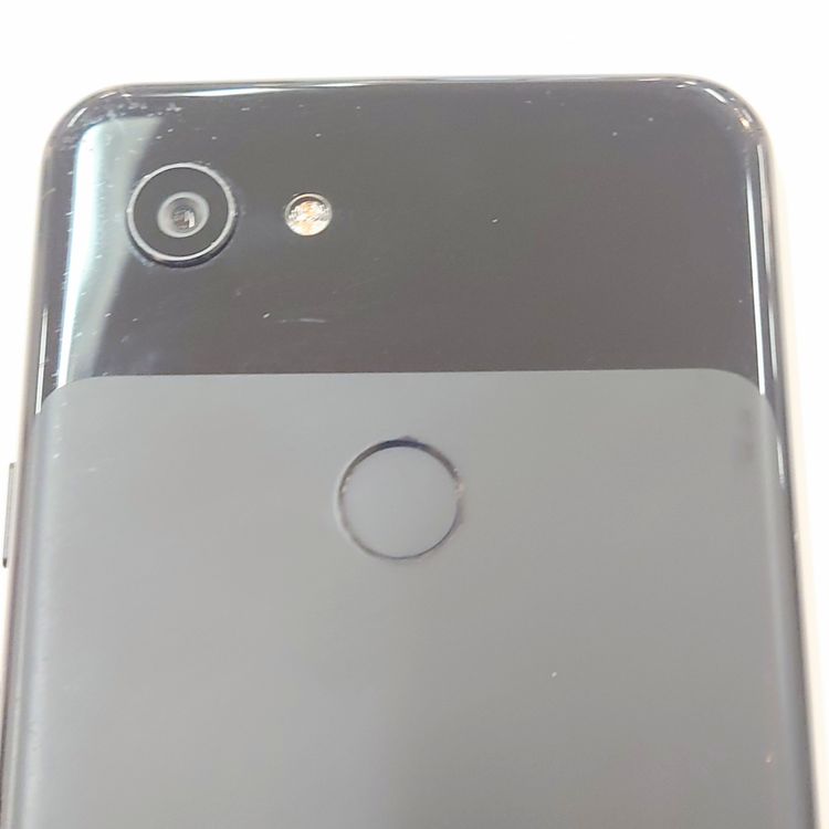 �ڽ���Ź�����ѡ� Google Pixel 3a 64GB �֥�å� �Хåƥ꡼�򴹺Ѥ�
