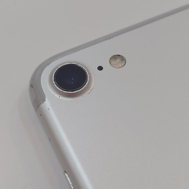 ڽŹѡiPhone7 32GB С Хåƥ꡼100%