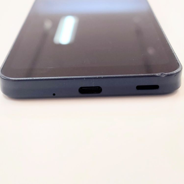 �ڽ���Ź���ݺѡ�AQUOS wish3 64GB �֥�å�