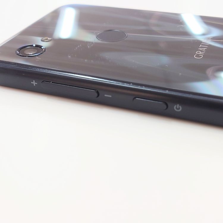 GRATINA KYV48 32GB