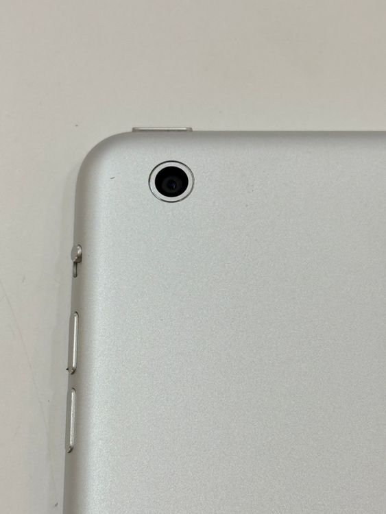 �ڽ���Ź�����ѡ�iPad Air(Wi-Fi��ǥ�) 16GB ����С�