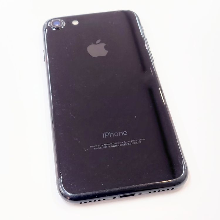 �ڽ���Ź�����ѡ�iPhone7 128GB �Хåƥ꡼��������100%