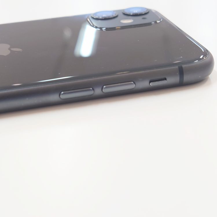 �ڽ���Ź�����ѡ�iPhone11 128GB  �Хåƥ꡼��������100%