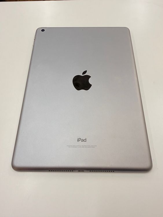 �ڽ���Ź�����ѡ�iPad(��6����)Wi-Fi��ǥ� 32GB