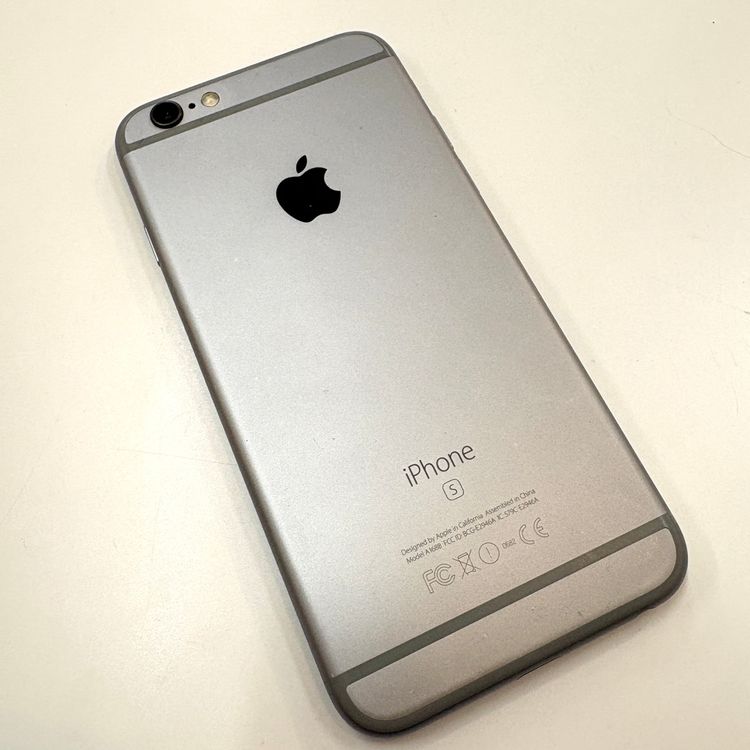 �ڽ���Ź�����ѡ�iPhone6s 32GB ���ڡ������쥤 �Хåƥ꡼��������100%