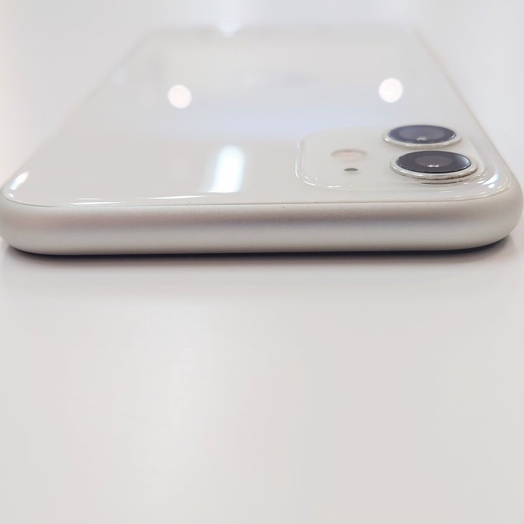 �ڽ���Ź�����ѡ�iPhone11 128GB �Хåƥ꡼�򴹺�