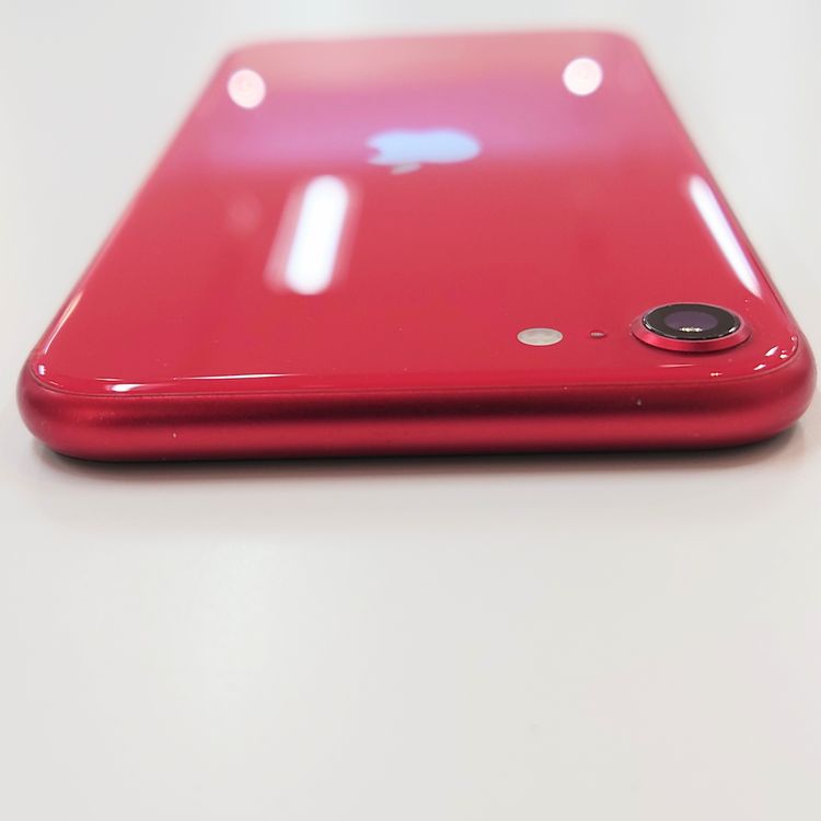 �ڽ���Ź�����ѡ�iPhoneSE2 64GB ��å� �Хåƥ꡼��������100%