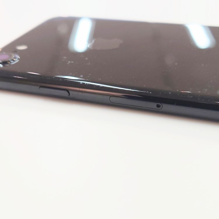 �ڽ���Ź�����ѡ�iPhone7 128GB �Хåƥ꡼��������100%