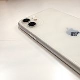 �ڽ���Ź�����ѡ�iPhone11 128GB �ۥ磻�� �Хåƥ꡼��������100%