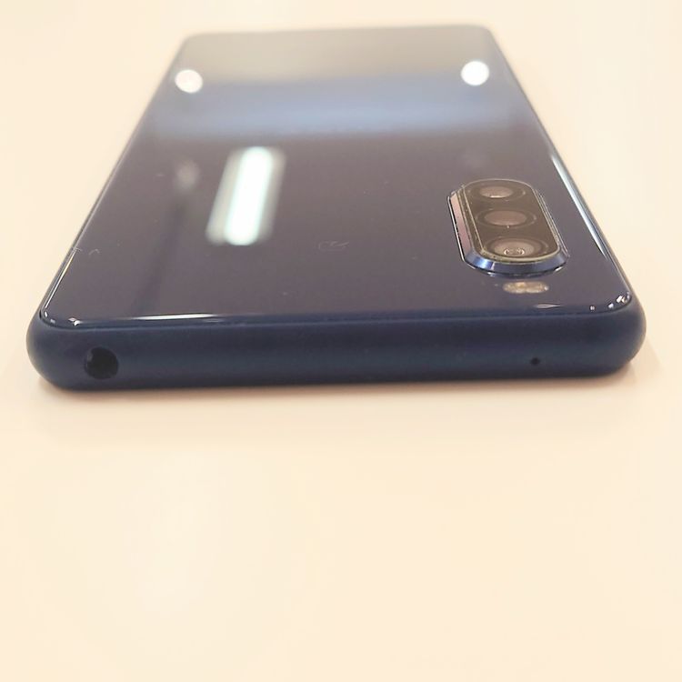 �ڽ���Ź���ݺѡ�Xperia 10 II 64GB �֥롼