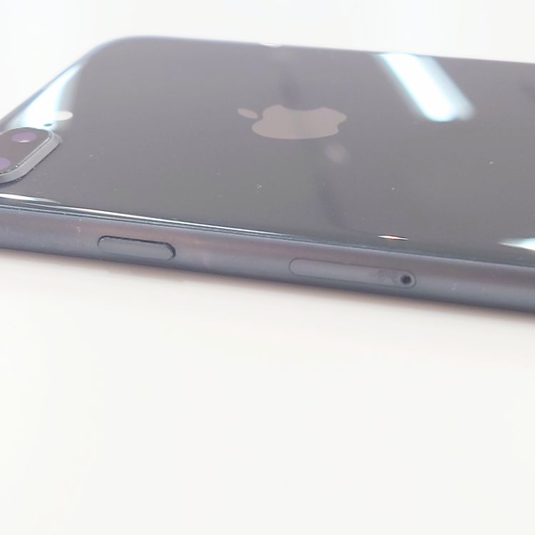 �ڽ���Ź���ݺѡ� iPhone8 Plus 64GB �Хåƥ꡼��������100%